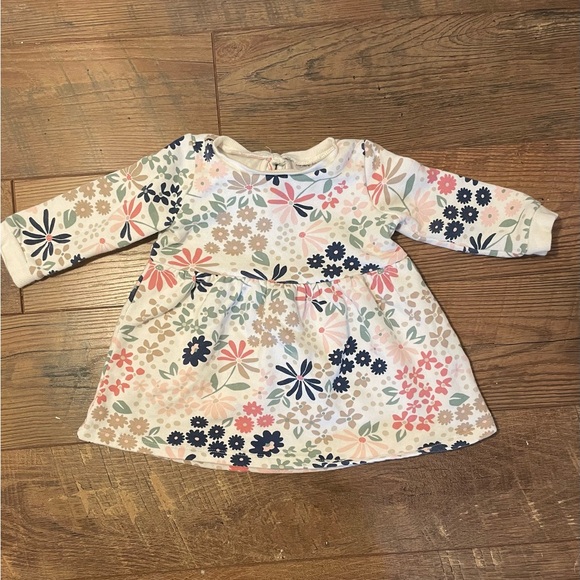 Carter’s Floral Dress 18 months - Picture 1 of 2